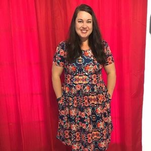 LuLaRoe Amelia - Medium